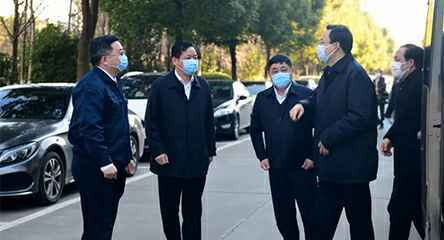 省委常委、苏州市委书记蓝绍敏来到武汉钟翔燃气设备有限公司调研